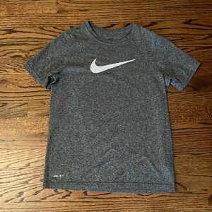 Nike dark gray dry fit youth large